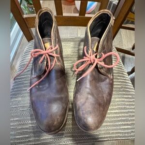 Pikolinos Men's Brown Leather Chukka Boots